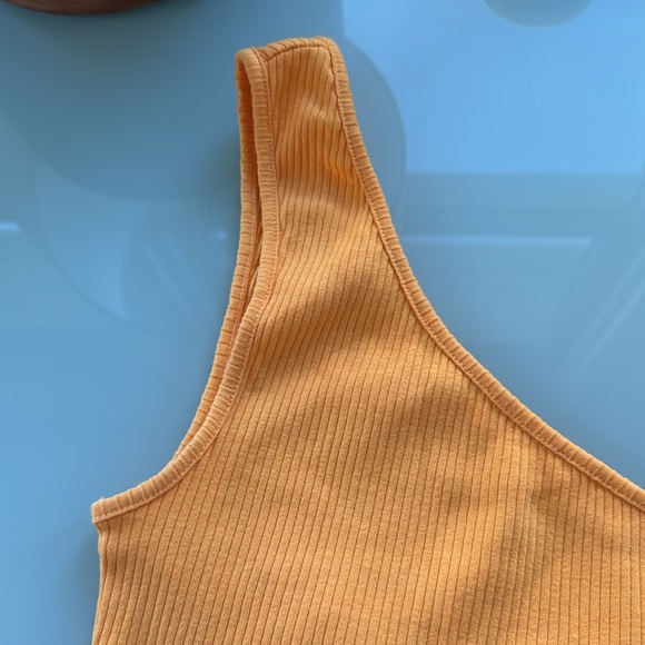 Anthropologie Ribbed One Shoulder Tank Medium - Picture 4 of 7